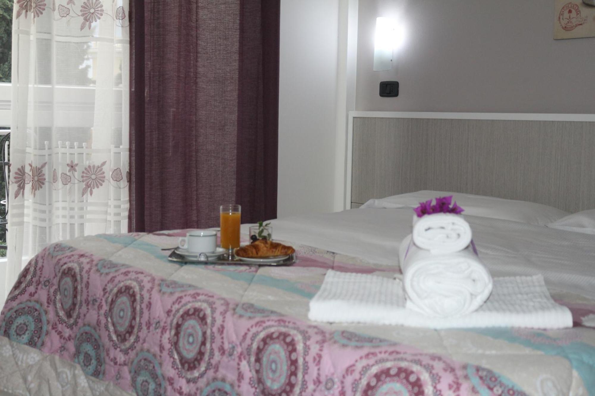 Hotel Astoria Bordighera Eksteriør bilde