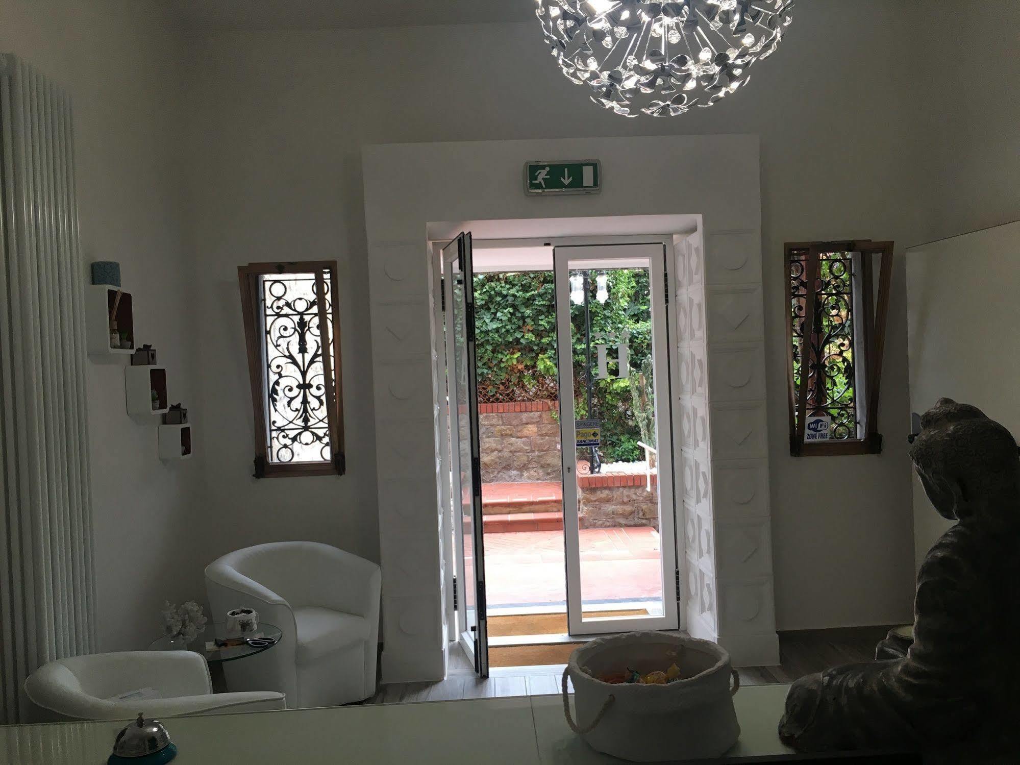 Hotel Astoria Bordighera Eksteriør bilde
