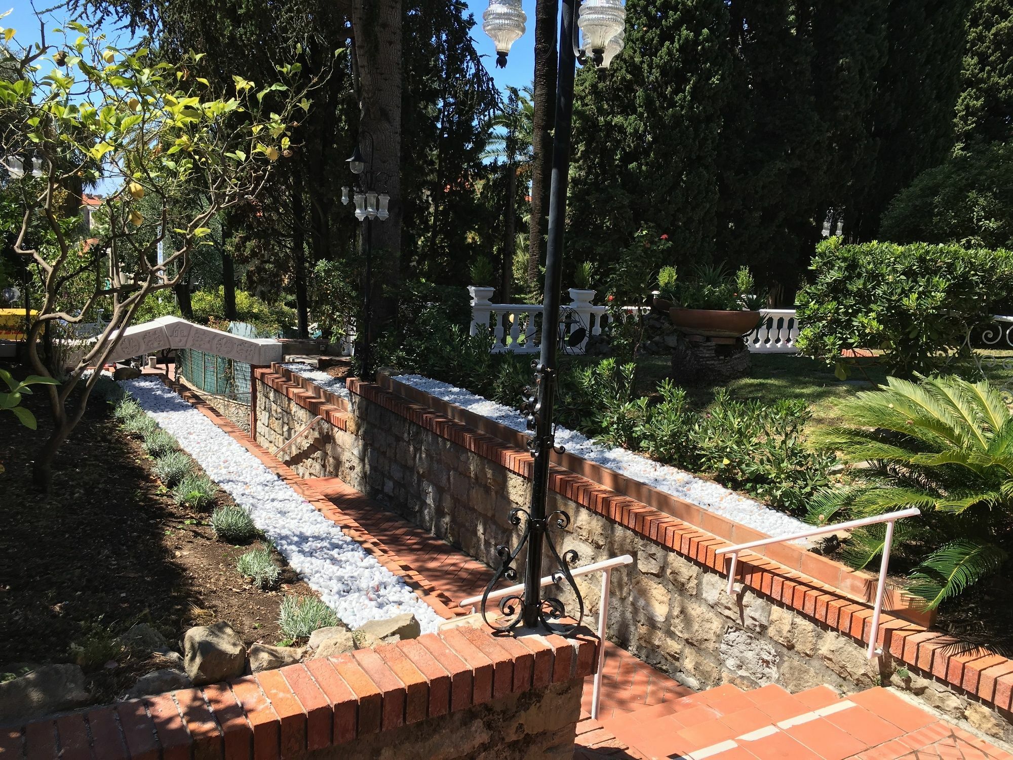 Hotel Astoria Bordighera Eksteriør bilde