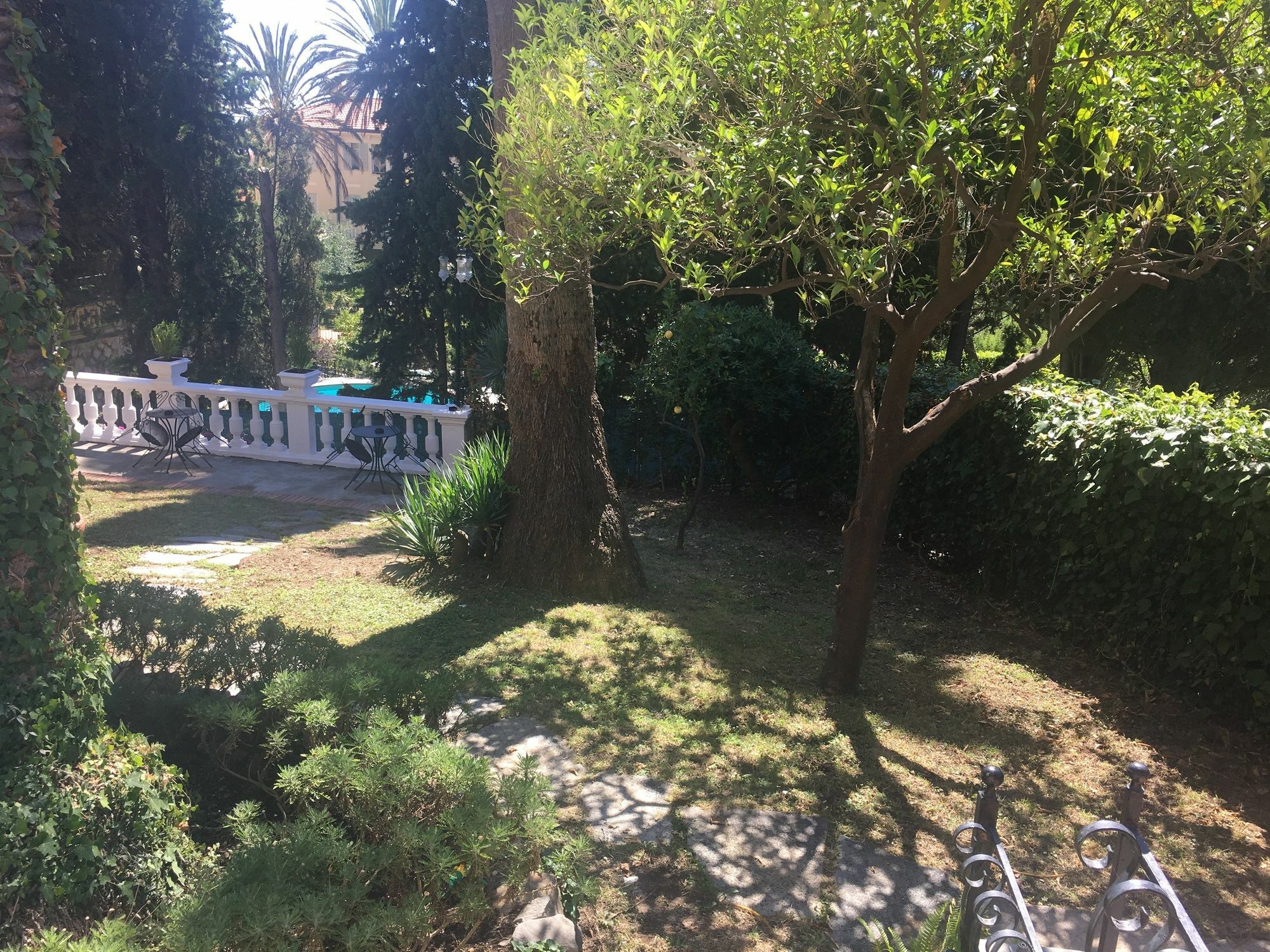 Hotel Astoria Bordighera Eksteriør bilde
